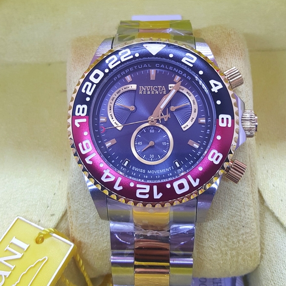 FIRM PRICE-ON SALE-NWOT Invicta Reserve Swiss Calendar - Picture 2 of 15